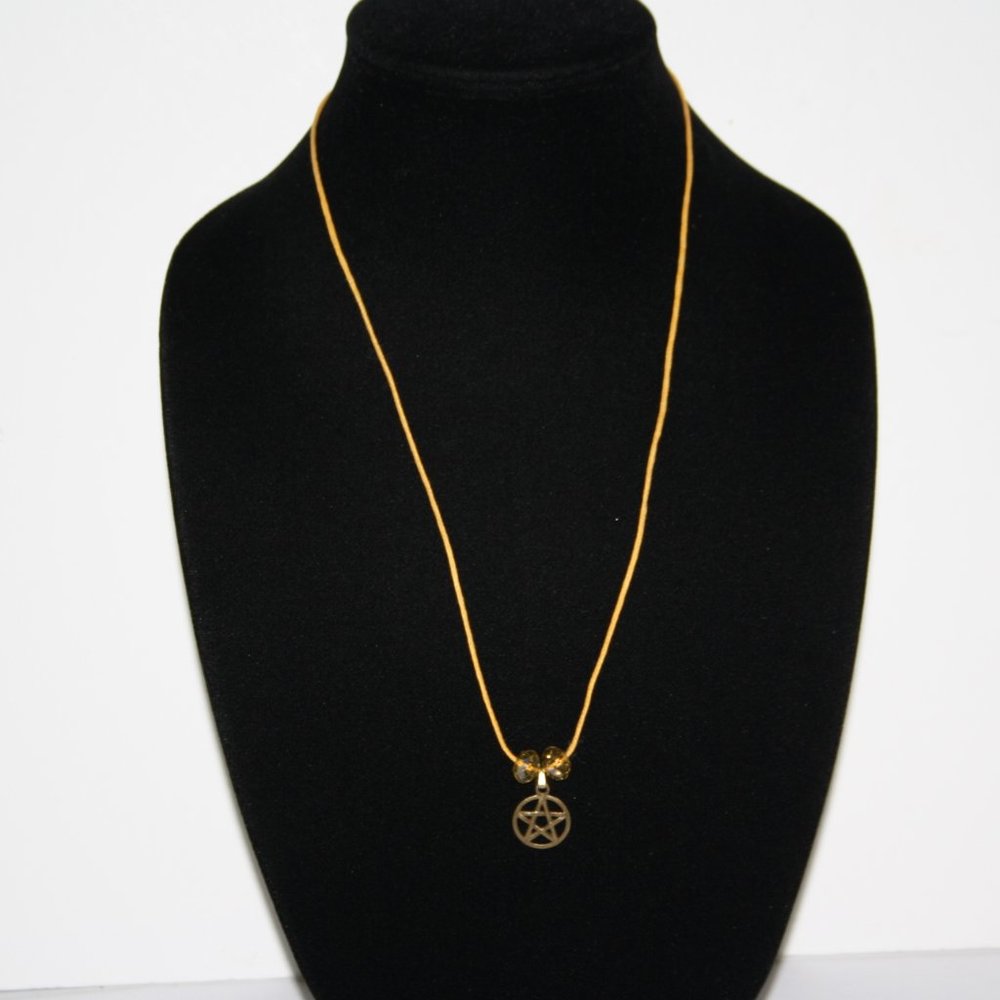 🔮 Yellow Cord Crystal & Brass Pentagram Necklace · 23”